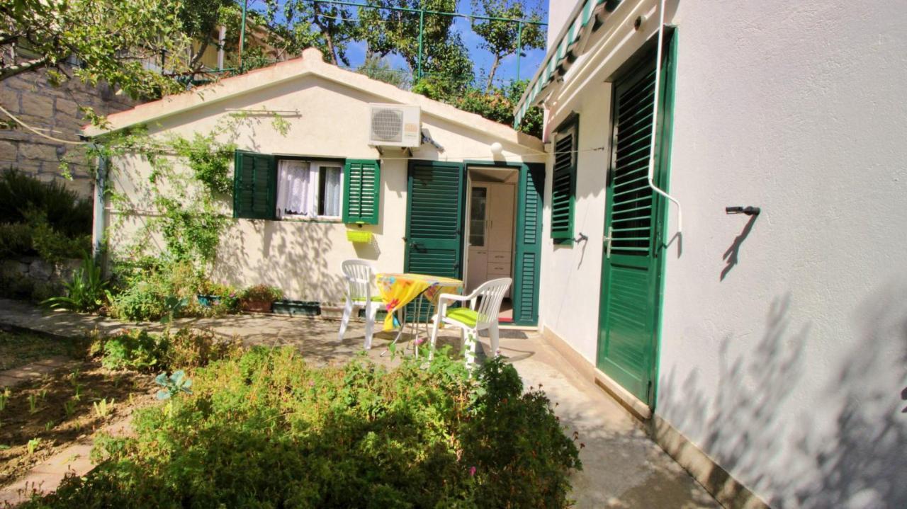 Seaside Apartment Omiš Zewnętrze zdjęcie